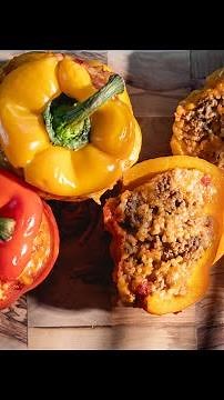 Stuffed Bell Peppers with Ground Beef and Rice | Easy Dinner Recipe