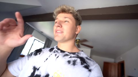 Pranked the Girls by Exploiting Their Biggest Fear