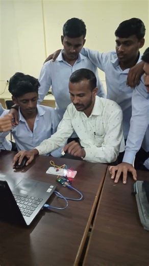 Learning Push Button Controlled LED using Arduino Uno R3 Board #shorts