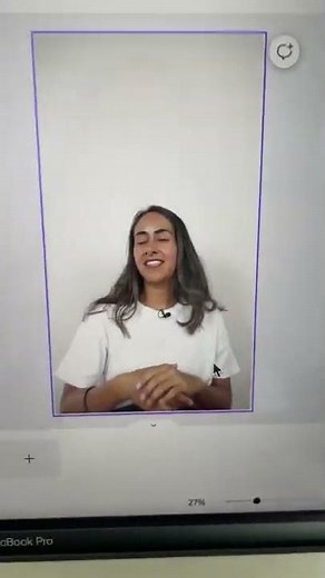 How to create FLOATING ELEMENTS in Canva ☁⛵☁