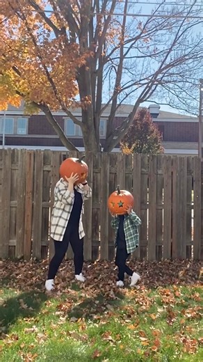 578K views · 2.6K reactions | Getting into the Fall Spirit a little too literally  #afv #fall #halloween #fail | America's Funniest Home Videos | Facebook