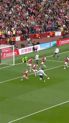 HEROIC GOALKEEPER SAVE! | ARSENAL VS SPURS