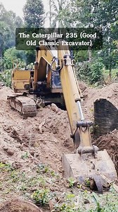 The Caterpillar 235 #excavator #operatorexcavator #excavatrice #fyp #reelsfb #technology #crane | Excavator Machines