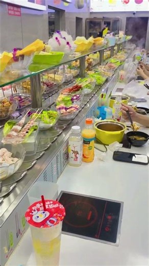 China’s Moving Buffet! 🍣🚂 Unique Dining Experience | Travel Tales by Ali