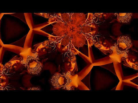 Taylor Swift - The Life of a Showgirl (feat. Sabrina Carpenter) (Visualizer)