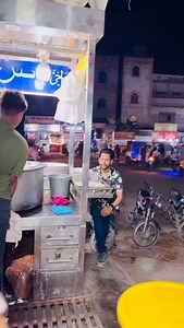 4.6K reactions · 13 shares | Bohat Bara order laya hoon ap konsi class main ho? #reels #reel #reelsinstagram | Salman Noman | Facebook