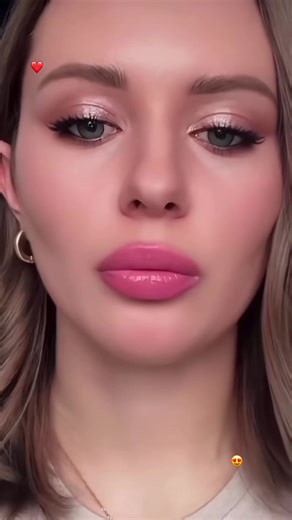 Make ✨ e durante o natal 🎄 tem ofertas incríveis @Mercado Livre id: FEREI3-74XB #mercadolivre #meusfavsdomercadolivre #makeup