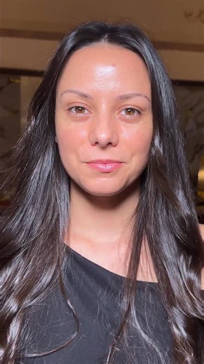 𝓟𝓪𝓽𝓻𝓲𝓬𝓲𝓪 𝓐𝓵𝓲𝓷𝓪 on Instagram: "Acesta este rezultatul demonstrației mele de machiaj cu tema Glam Smokey Eyes, pe care am susținut-o pe 7 decembrie în cadrul competiției @shinningbeautycompetition (din păcate nu am reușit să îl surprind așa cum arată în realitate, însă îi mulțumesc modelului meu superb pentru răbdare și implicare❤️ @oana_hirsavoiu ) În prima zi am jurizat cu atenție și am observat în cel mai mic detaliu unde au avut participantele goluri în tehnică, iar la demonstrați