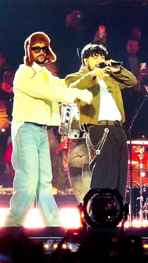 Grupo Frontera on Instagram: "Sorpresa…“un x100to” ayer con el compa @badbunnypr!! 🐰x🤠 Gracias por la invitación y a la razita que lo vivió con nosotros!!! 🇲🇽 #grupofrontera #dtmf #badbunny"