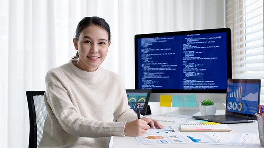 Best Software Engineering Certifications [2025 Guide]
