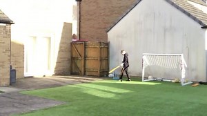 "Practicing the short ball in the backyard. Great leave." 😳🔥 | Cricket District
