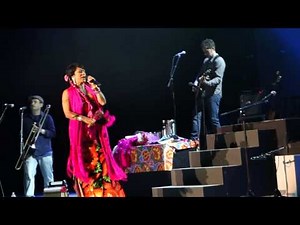 Lila Downs "La Cucaracha" @ Greek Theatre L.A. 9-22-13
