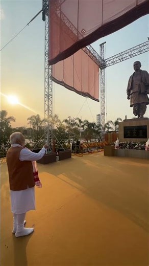PM Modi unveils statue of Lokapriya Gopinath Bardoloi at newly inaugurated airport terminal in Assam