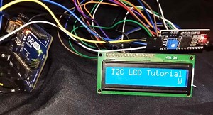 I2C LCD with Arduino Display Scrolling Text and Custom Characters