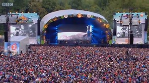 244K views · 5.7K reactions | Bryan Adams - Heaven Live 2015 (Legendado) | Rock and Roll | Facebook