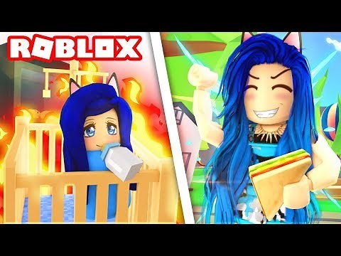 I TURN INTO A BABY! GROWING UP IN ROBLOX!