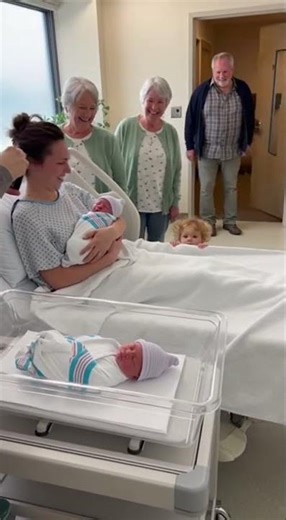 Toddlers Meet Newborn Twins… SYSTEM ERROR 😳🤣