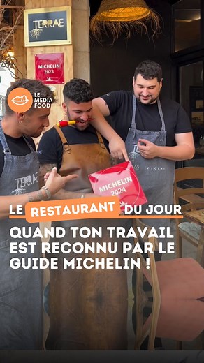 28K views · 70 reactions | Grâce à leur cuisine locale et vegan/vegetarienne, Ces 3 chefs ont été reconnus par le Guide Michelin pour la seconde fois après 2023. Une joie indescriptible, bravo à eux ! Retrouvez en story permanente le Journal Food, notre hebdomadaire 100% digital et gratuit ! Suivez @le.media.food, le média qui vous éclaire sur la Food !  : @terraerestaurant | Le Média Food | Facebook