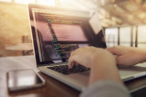 phpのswitch文を使って条件分岐する方法とif文との違いを徹底解説！