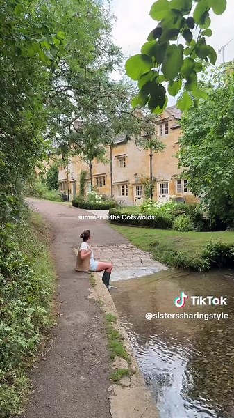 Discover Summer in the Cotswolds: A Visual Journey