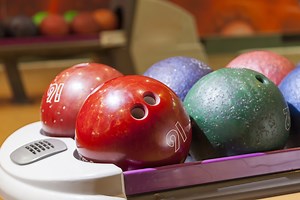 Bowling Tips for Beginners: Techniques to Improve Your Score
