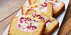 This Cheesecake-Stuffed Pound Cake Is No-Bake Perfection