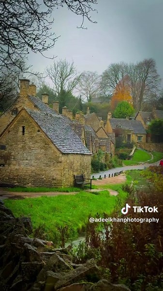 Discover Bibury: Peaceful Cottages in the Cotswolds