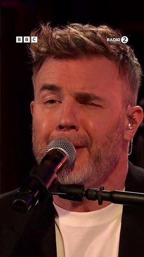 Gary Barlow performs Back For Good in the #R2PianoRoom 🧡