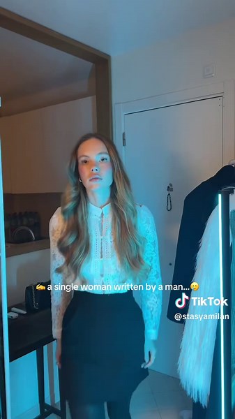 Video de stasyamilan (@stasyamilan) relacionado con “women written by men”