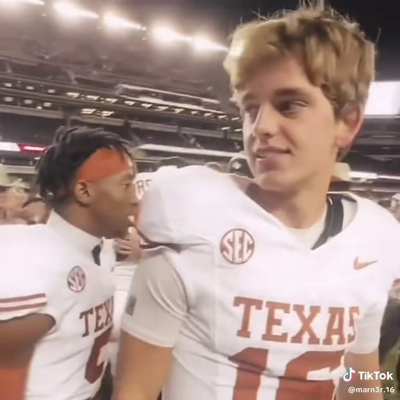 #archmanning — ALL THESE NEW ARCH CLIPPSSS 😛😛 — #fyp #texaslonghorns #edit #football