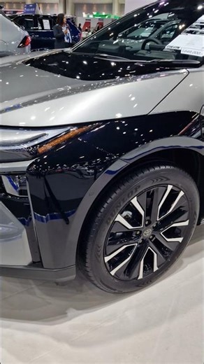 Toyota bz4x ตัวTOP ขับเคลื่อน4ล้อแบบออโต้ รถBEV วิ่งระยะทางได้สูงสุด570กิโล กำลังรวมสูงสุด343ps.