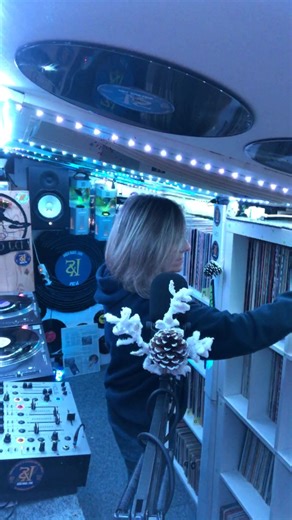 Vinyl Sound Radio on Reels