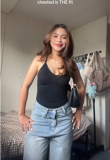 Celebrating Flat Chested Fashion Choices