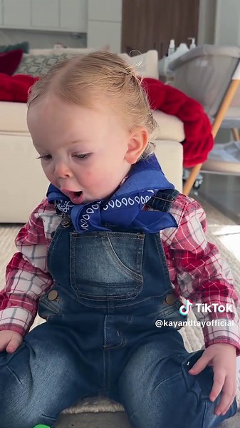 The “moo” and “yee haw” were so cute! 😂❤️ backstory ::: Ellie really loved being at the farm while we were visiting family last week, so we decided to bring the farm to her! We had received a gift of play for and farm toys, but hadn’t had the chance to play with it. So I thought it would be so fun for Ellie to dress up as a little farmer and play with her little farm toys! She was so excited to show Kay her outfit when we got dressed, so we went downstairs and we showed Kay! Ellie was so cute i