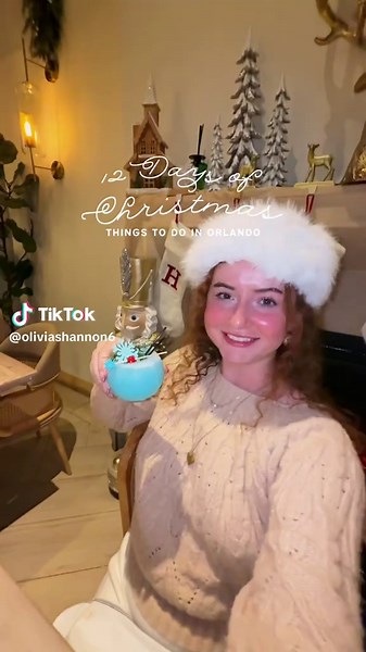DAY 7 of 12 DAYS OF CHRISTMAS THINGS TO DO IN ORLANDO 🎿✨🥂❄️ Helena Modern Riviera always goes ALL out for the holidays and this season is no exception 🤩 the Apres Ski popup is back and so beautiful! highly recommend the giant pretzel with fondue 🫕 🤤 #orlandorestaurants #orlandofoodie #orlandolocal #stufftodoinorlando #orlandocontentcreator #orlandoinfluencer #orlandowitholivia #orlandoeats #orlandodatenight
