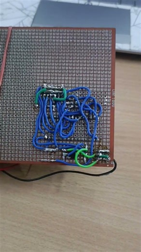 nrf24l01 transmitter and reciever #shorts #nrf24l01