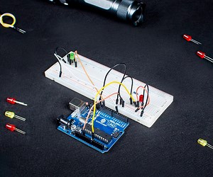 How to Make a Light Alarm With an Arduino Uno